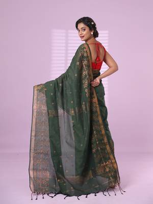 Green cotton handspun soft saree with zari woven texture pattern 3