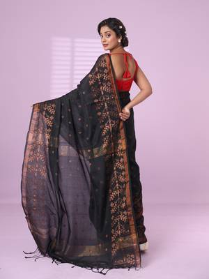 Black cotton handspun soft saree with zari woven texture pattern 3