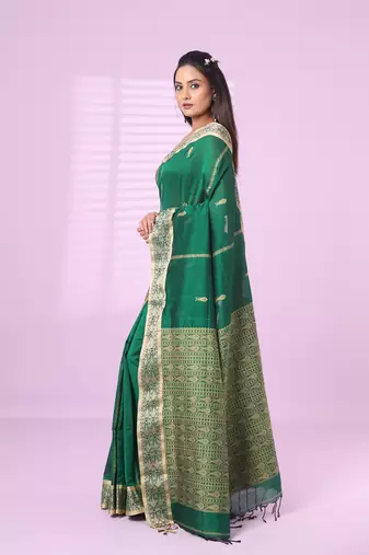 Green cotton handspun soft saree with woven fish pattern