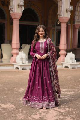 WIINE  DESIGNER WEDDING N KARWA COUTH WEAR EMBROIDERY WORK GOWN WITH DUPATTA  6