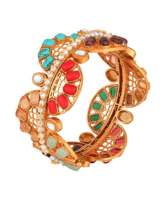 Gold brass polish kundan polki shell pearls bangle 4