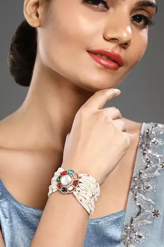 Gold brass polish kundan polki kidiya pearls bracelet
