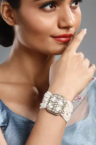 Gold brass polish kundan polki kidiya pearls bracelet