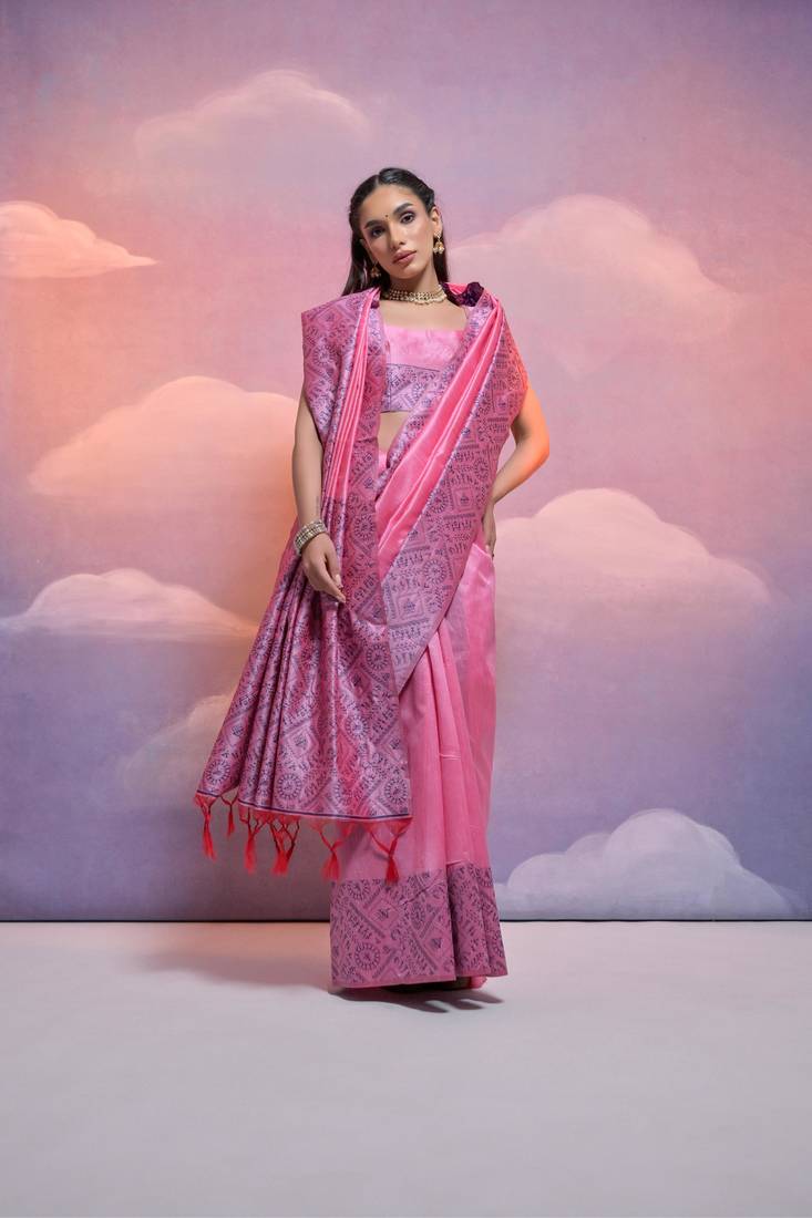 Baby Pink Contrast Thread work Raw Silk Treditional Classic Saree Set