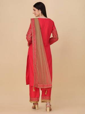 Elegant Embroidered Silk Kurta and Pant Set with Net Dupatta 2