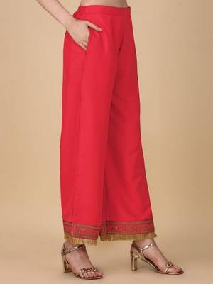 Elegant Embroidered Silk Kurta and Pant Set with Net Dupatta 5