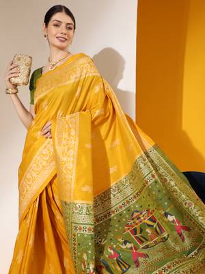 Yellow Soft Raw Silk Thread weaving Design Contrast Woven Pallu border & Contrast Blouse Piece 3