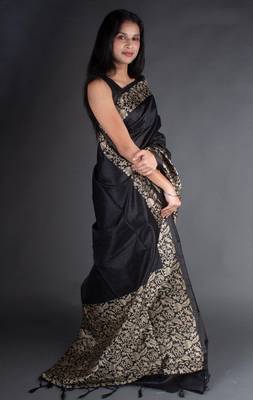Banglori Raw Silk Saree With Rich Pallu And Contrast Blouse Piece 4