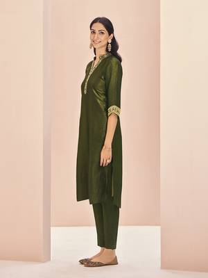 Olive green embellished kurta set 4