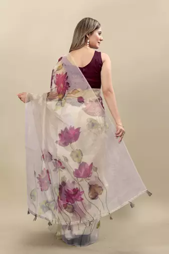 Cream Organza Saree With Unstitched Blouse Piece