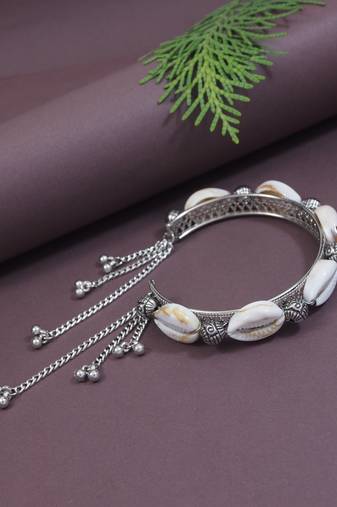 navratri ethnic silver oxidised afghani boho shell ghungroo adjustable cuff kada bracelet for women 