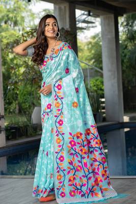 Ruhani Blushing Sky-Blue Cotton Jamdani Saree 4