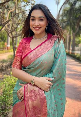 Rama Tissue silk blend Woven Graceful Girlie Partywear Traditional Saree Festive Season 3