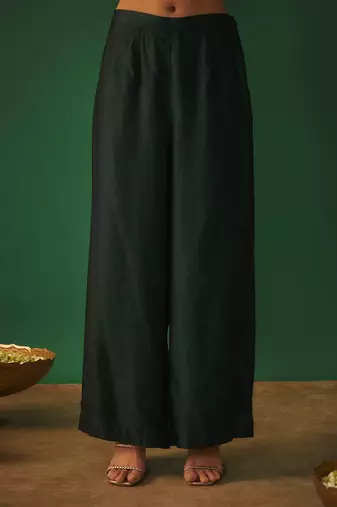 Emerald green mirror work embroidered kurta pant set