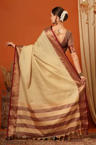Beige Jaccaurd Cotton Silk Mysore Silk Blend Saree With Blouse