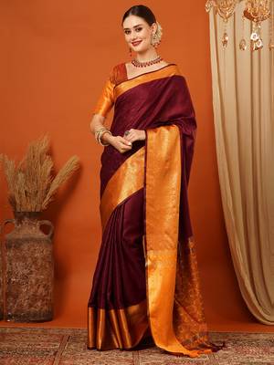 Brown Jaccaurd Cotton Silk Mysore Silk Blend Saree With Blouse 4
