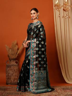 Black Jaccaurd Oraganza Silk Bollywood  Saree With Blouse 4