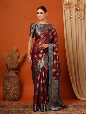 Maroon Jaccaurd Oraganza Silk Bollywood  Saree With Blouse 2
