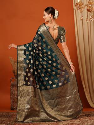 Light Blue Jaccaurd Oraganza Silk Bollywood  Saree With Blouse 4