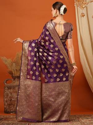 Purple Jaccaurd Oraganza Silk Bollywood  Saree With Blouse 4