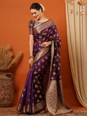 Purple Jaccaurd Oraganza Silk Bollywood  Saree With Blouse 1