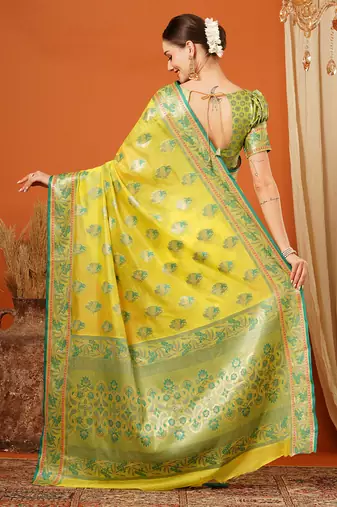 Green Jaccaurd Oraganza Silk Bollywood  Saree With Blouse