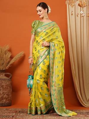 Green Jaccaurd Oraganza Silk Bollywood  Saree With Blouse 4