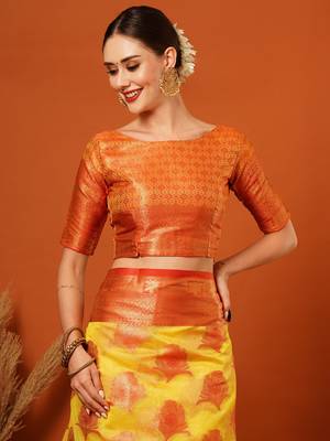 Red Jaccaurd Oraganza Silk Bollywood  Saree With Blouse 5