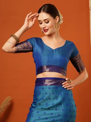 Lighr Blue Woven Zari Work Cotton Silk Saree With Blouse 5