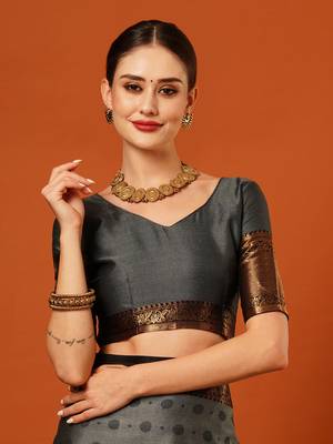Grey Woven Zari Work Cotton Silk Saree With Blouse 5