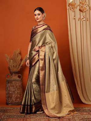 Beige Woven Zari Work Checks Cotton Silk Saree With Blouse 4