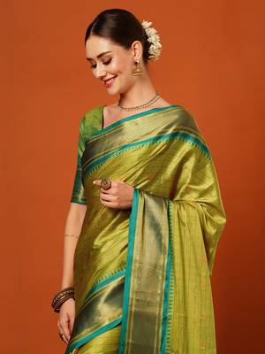 Lime Woven Zari Work Checks Cotton Silk Saree With Blouse 1