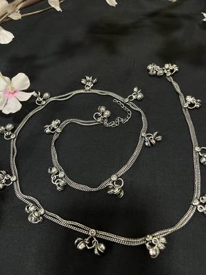 Indian oxidized silver plated ghungroo waistbelt women for weddings adjustable boohoo kamarband 2