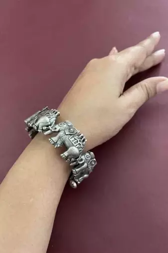 Beautiful silver look alike elephant bracelet original quality indian handmade oxidized bracelet