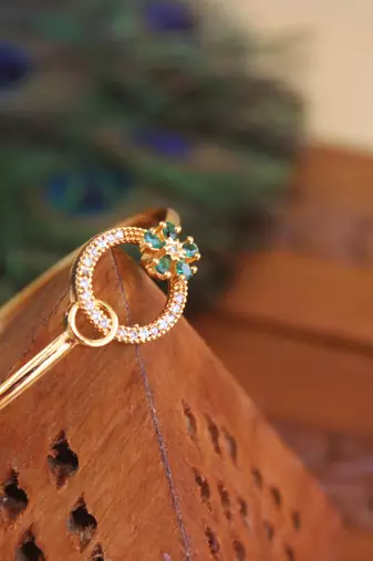 Designer gold plated cz kada