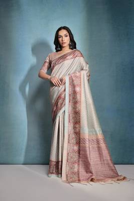 Sea Green Beautiful Cotton Blend Weaving & Floral Print Border saree With Blouse 1