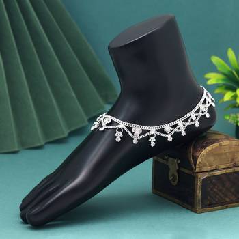 Silver color anklets 1
