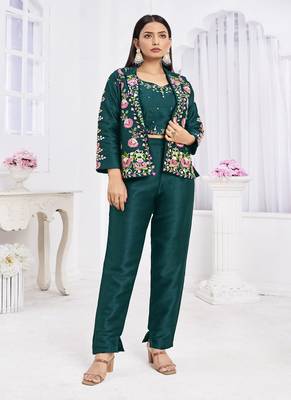 Women elegant layers for cotton hand foil print & light embroidery kurti 1
