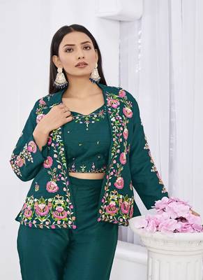 Women elegant layers for cotton hand foil print & light embroidery kurti 2