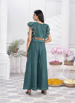 Women elegant layers for cotton hand foil print & light embroidery kurti 3