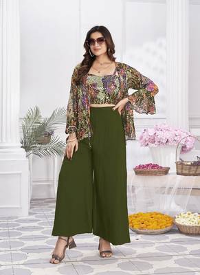 Women elegant layers for cotton hand foil print & light embroidery kurti 3