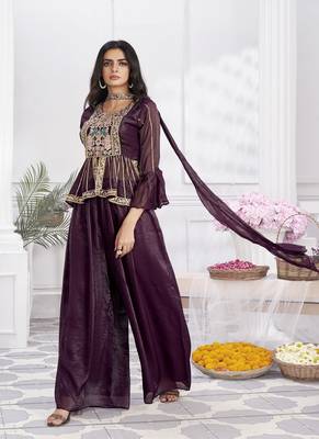 Women elegant layers for cotton hand foil print & light embroidery kurti 2
