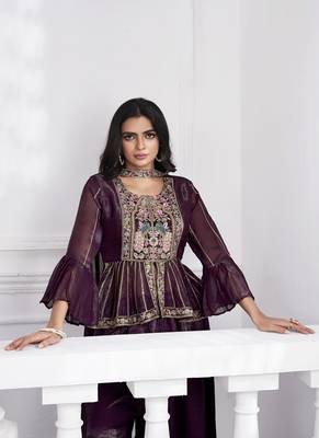 Women elegant layers for cotton hand foil print & light embroidery kurti 3
