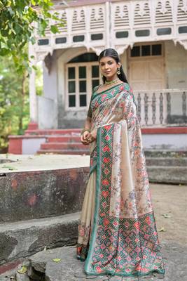 Green Soft Tussar Silk Saree Printed  With Printed Border And print Pallu With Blouse For Women 2