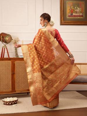 Peach Floral Zari Woven Tissue Saree 3