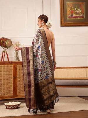 Beige Floral Digital Print Soft Silk Blend Saree 4