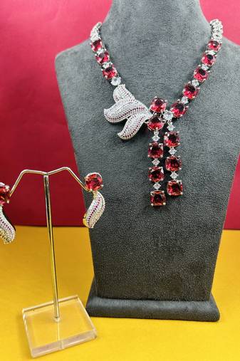 stone american diamond set