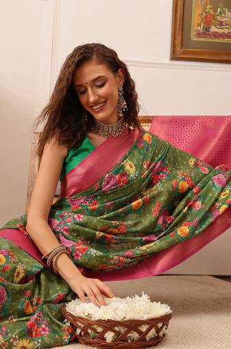Green Floral Digital Print Crepe Saree