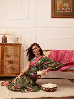 Green Floral Digital Print Crepe Saree 4