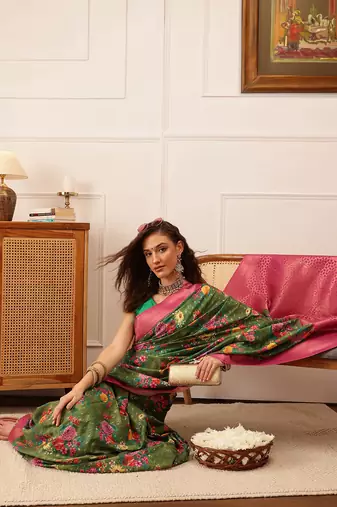 Green Floral Digital Print Crepe Saree